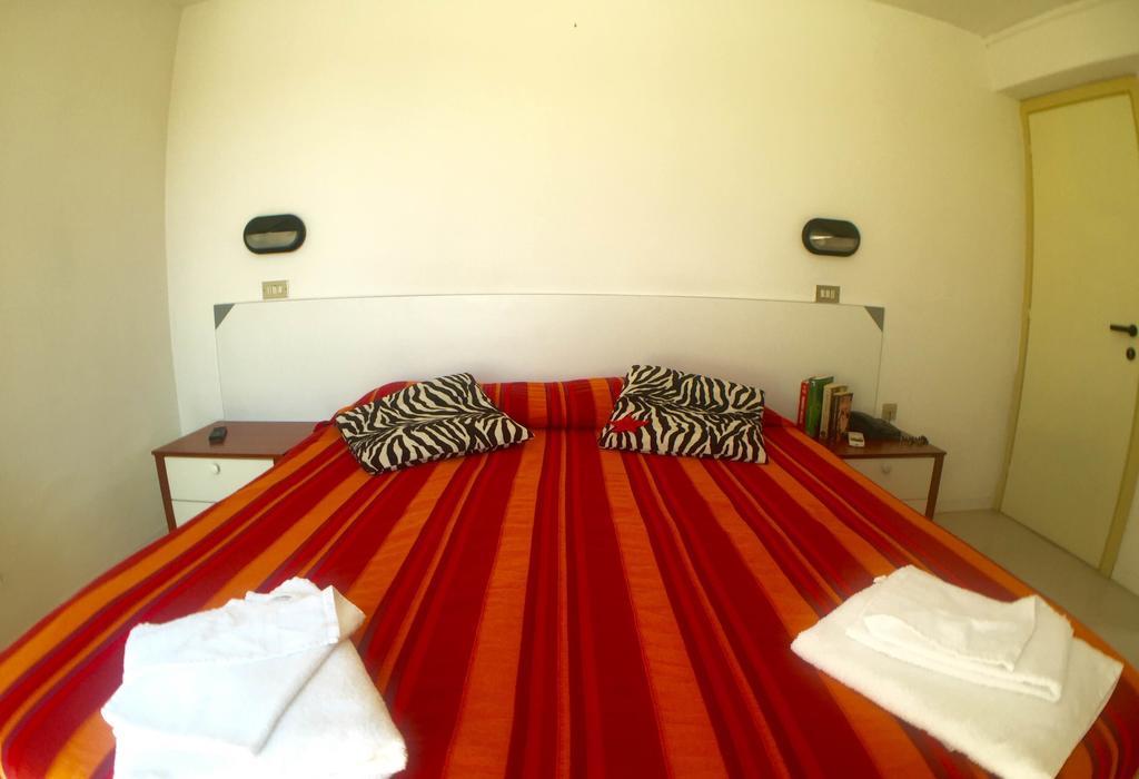 Hotel Mehari 里乔内 外观 照片